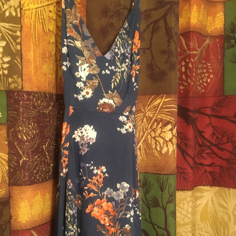 Gorgeous blue bohemian style flower print dress